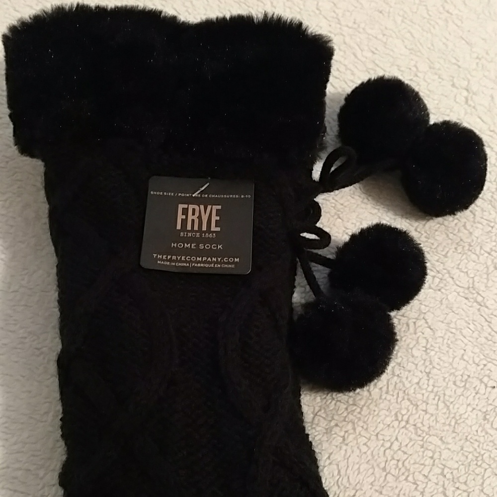 Frye Home Socks Cable Knit Sherpa Pom Pom Black NWT OS